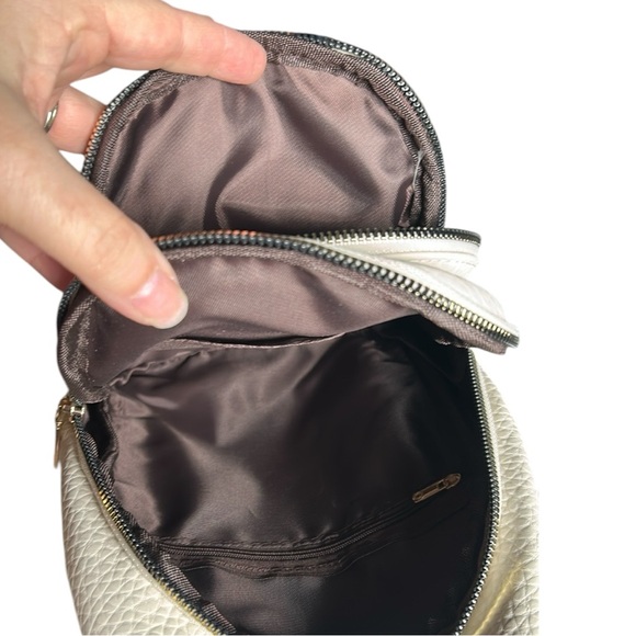 Sling Bag Beige, Quilted Faux Leather Coin Purse, Rhinestone Heart Keychain Set - Picture 10 of 15